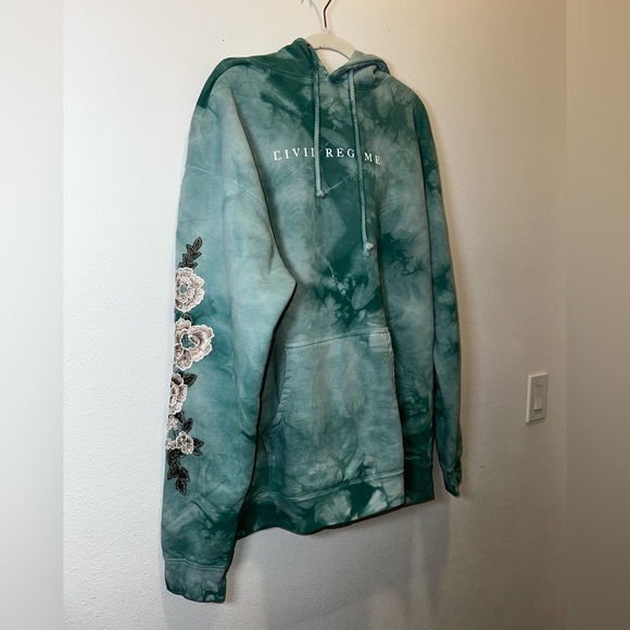 Civil Regime Aqua Marble Rose Embroidered Hoodie NWOT Size Large - Picture 4 of 10
